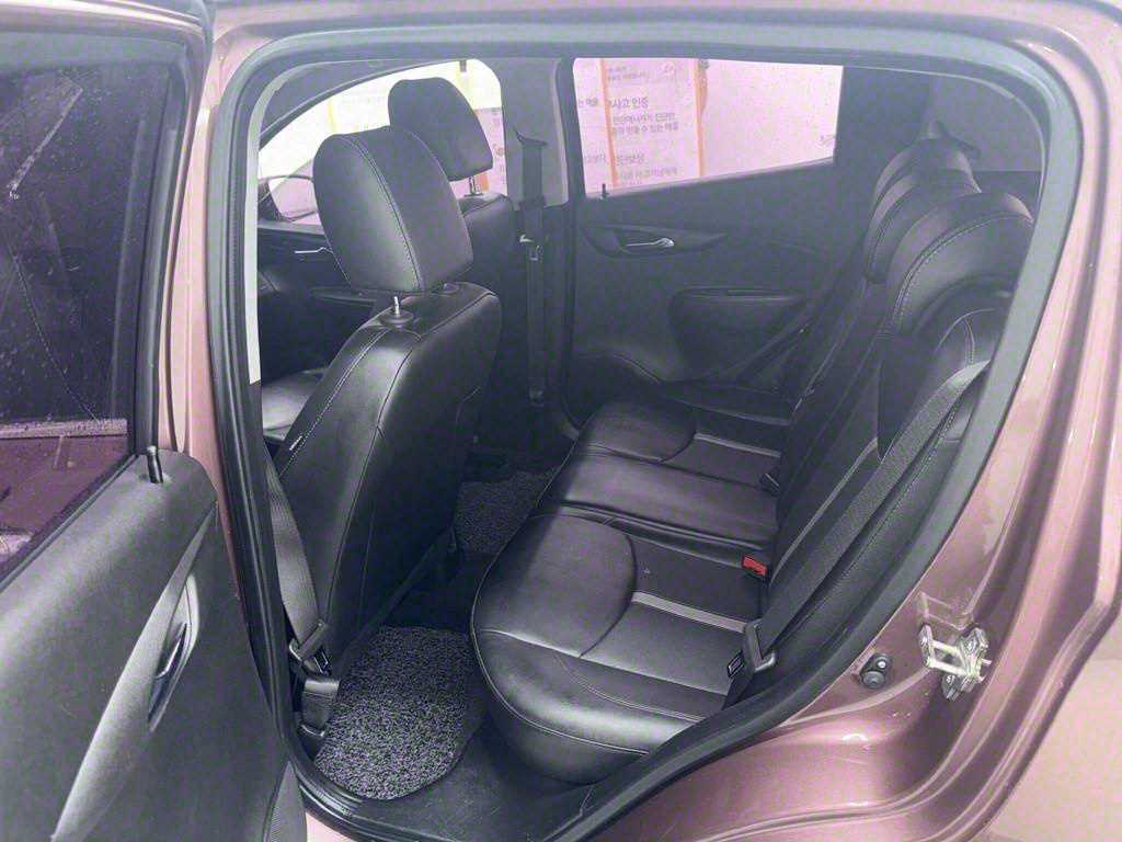 Chevrolet Spark - Vista 6