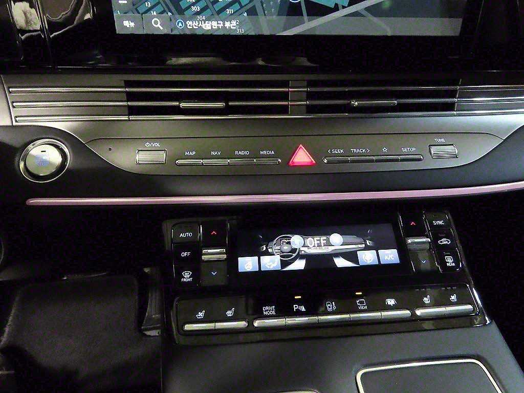 HYUNDAI Grandeur - Vista 9