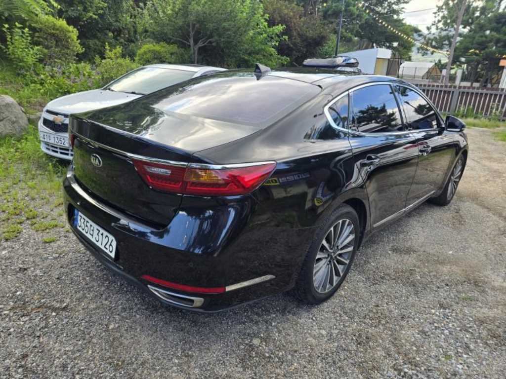 KIA K7 - Vista 5