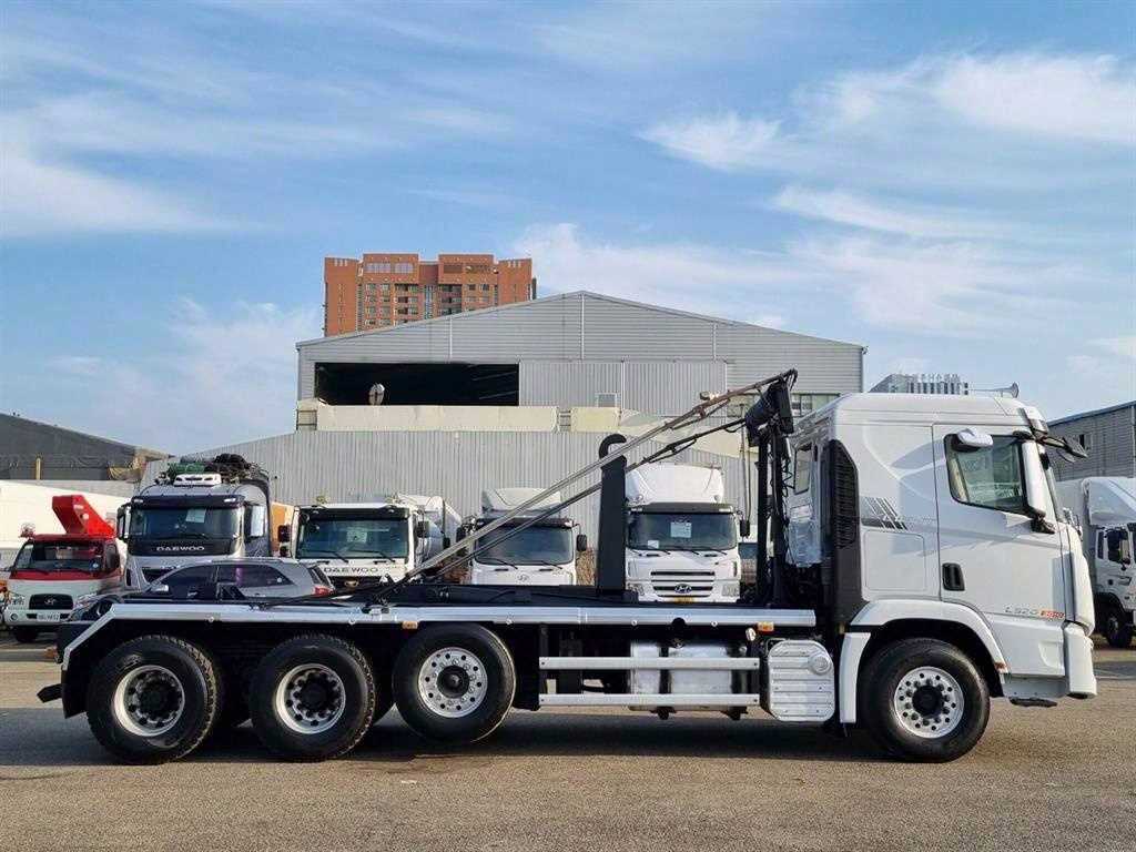 medium and large cargo apChoukJingae - Vista 7