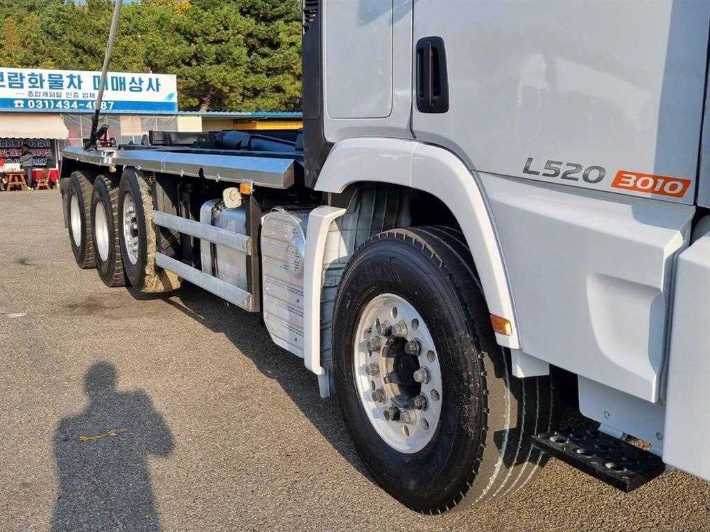 medium and large cargo apChoukJingae - Vista 9