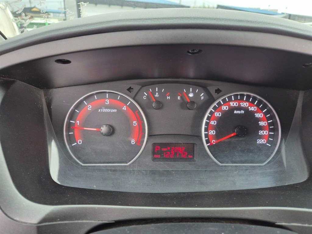 Ssangyong Korando 2016 Plateado - Importación desde Corea - HF Imports Iquique - Foto 16