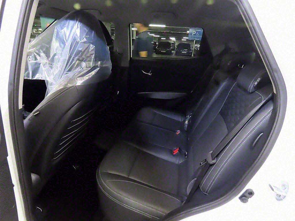 Ssangyong Tivoli - Vista 7