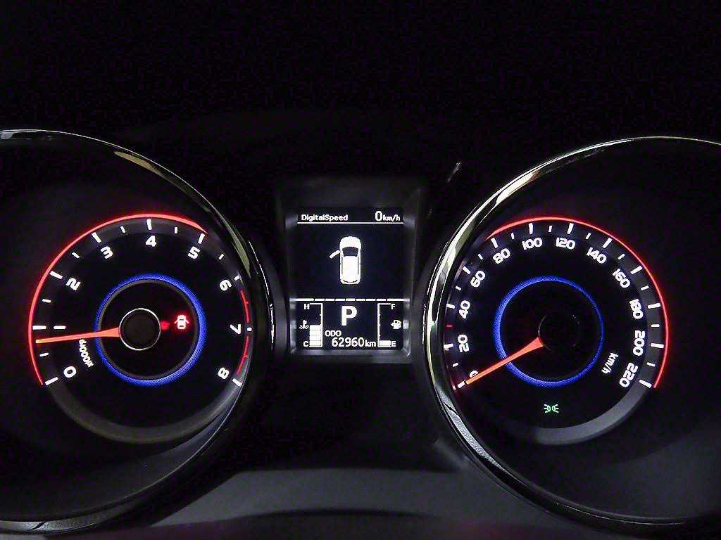 Ssangyong Tivoli - Vista 9