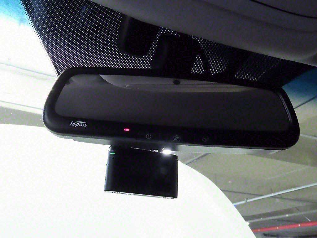 Ssangyong Tivoli 2019 Blanco - Importación desde Corea - HF Imports Iquique - Foto 14