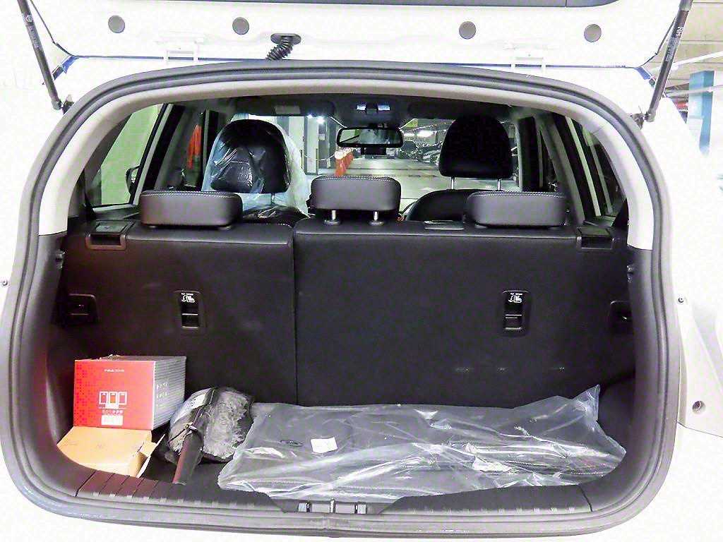 Ssangyong Tivoli 2019 Blanco - Importación desde Corea - HF Imports Iquique - Foto 17