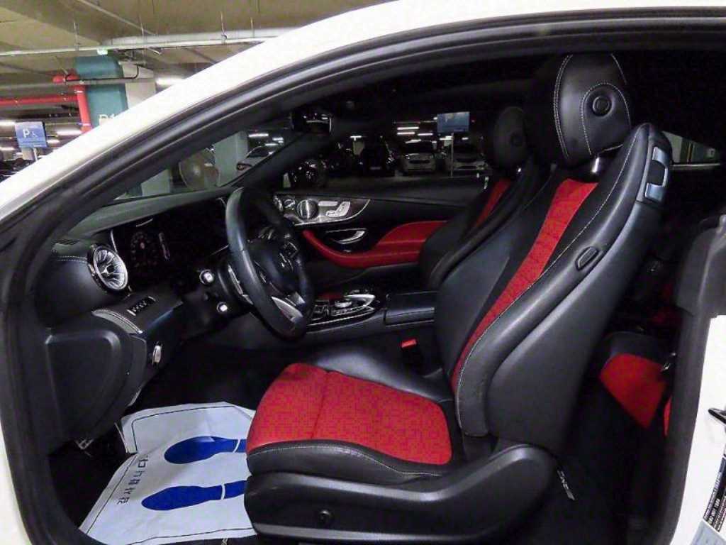 Mercedes Benz E class - Vista 6