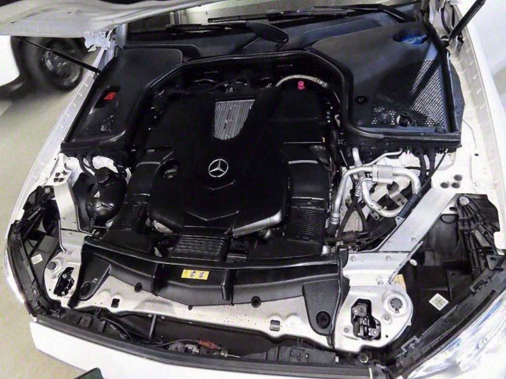 Mercedes Benz E class 2017 Blanco - Importación desde Corea - HF Imports Iquique - Foto 19