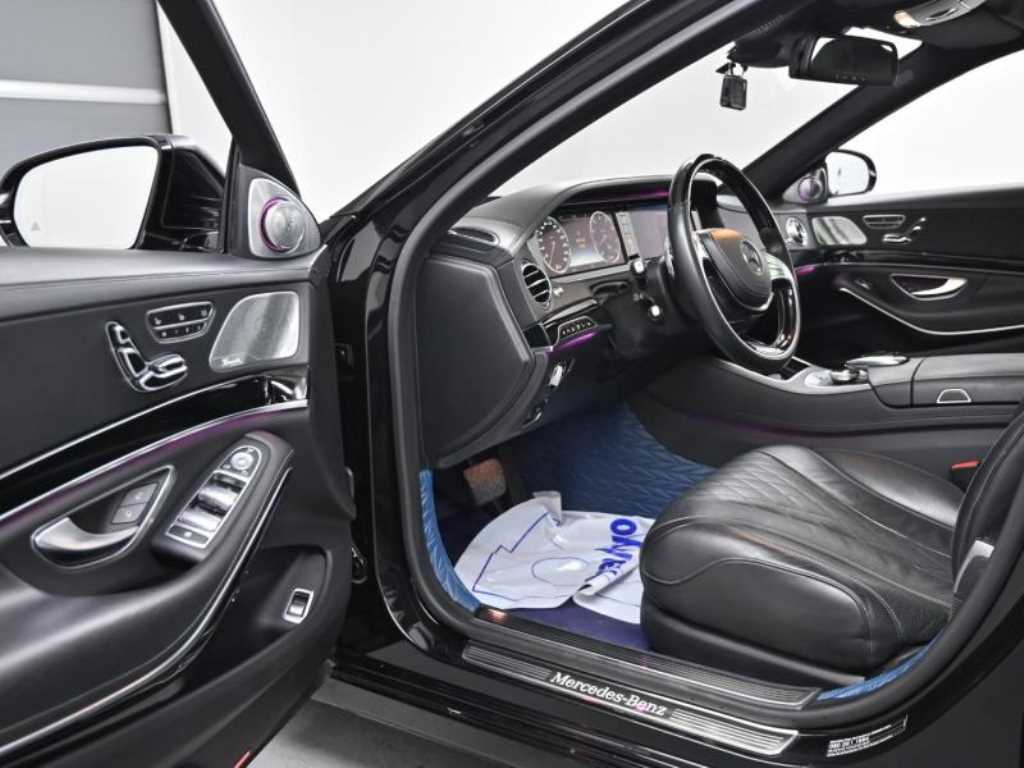 Mercedes Benz S Class - Vista 11