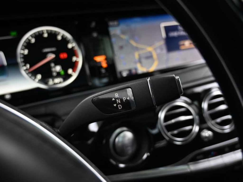 Mercedes Benz S Class - Vista 9