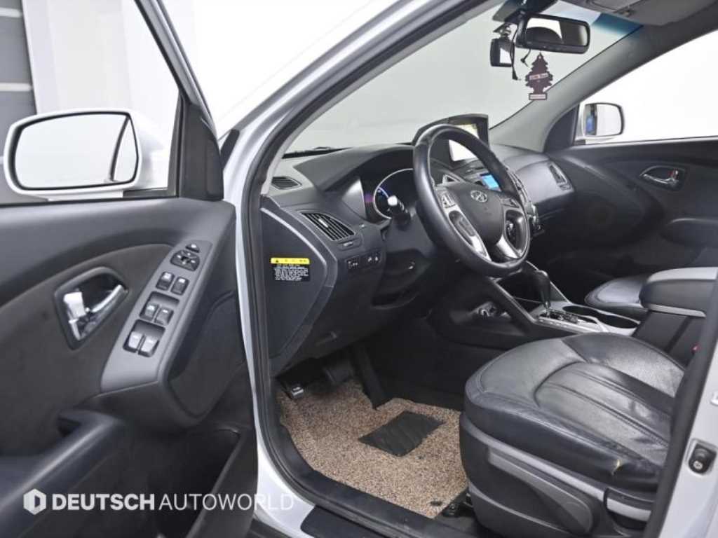 HYUNDAI Tucson - Vista 11