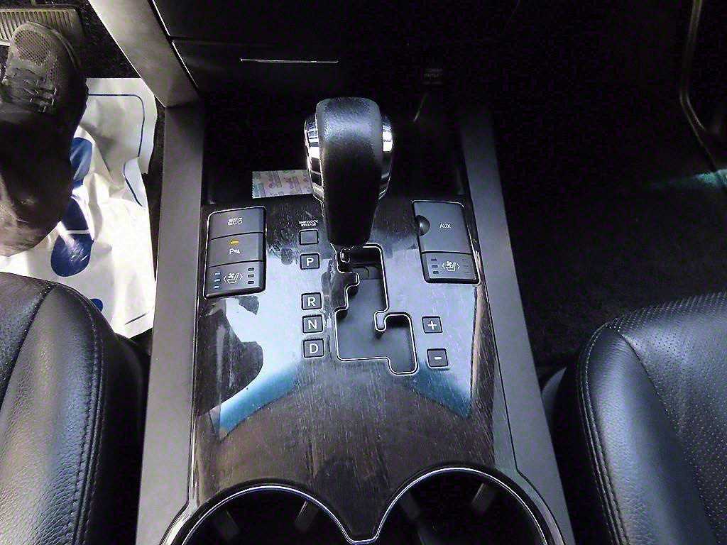 KIA Mohave - Vista 10