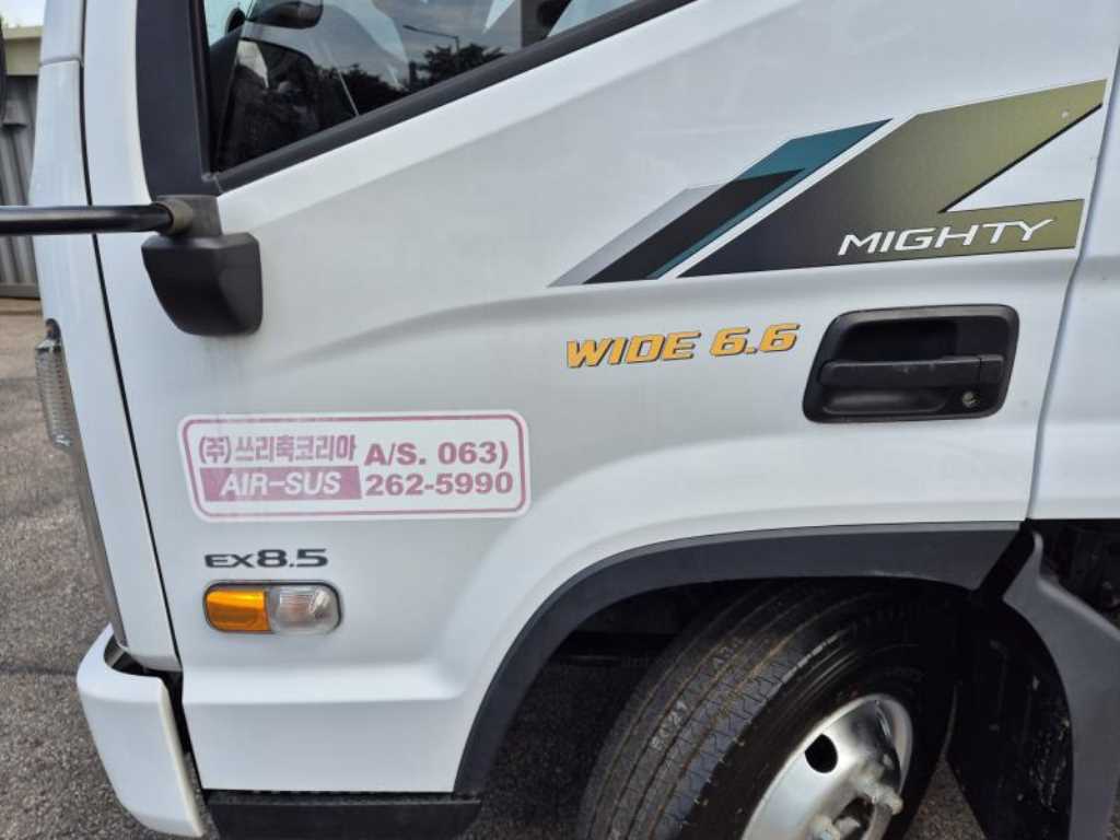 medium and large cargo truck 2021 Blanco - Importación desde Corea - HF Imports Iquique - Foto 13