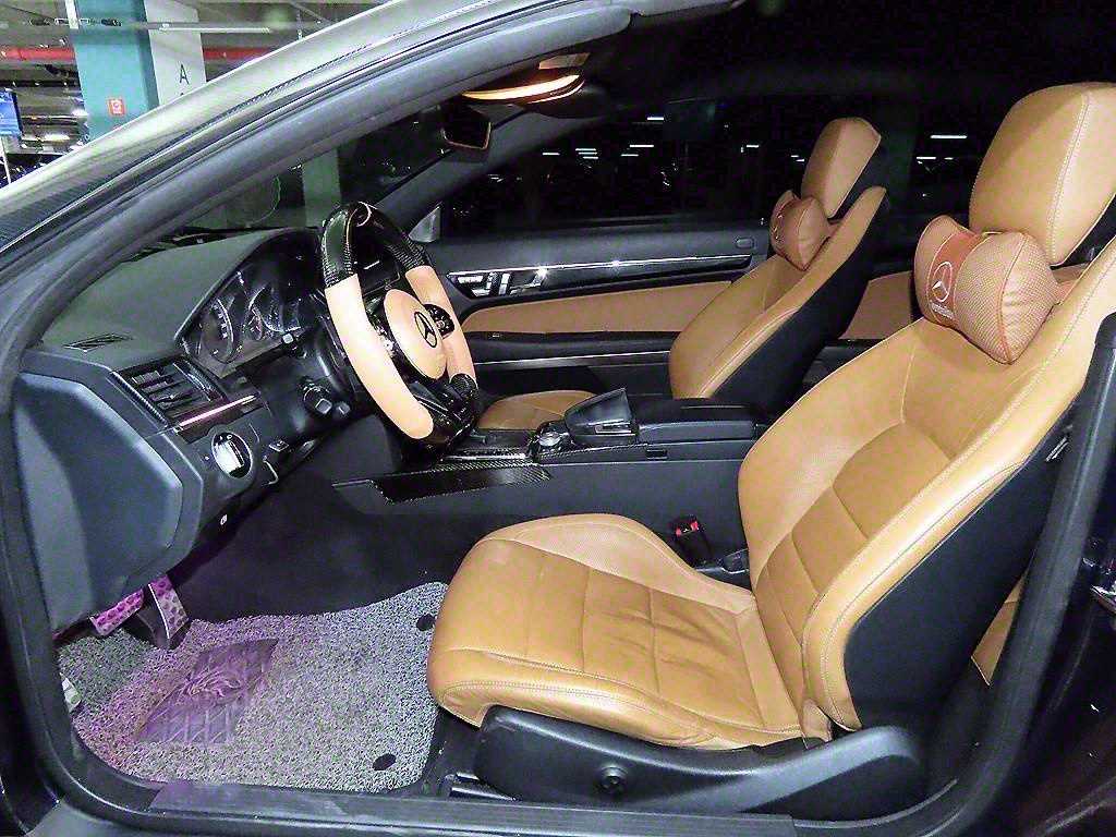 Mercedes Benz E class - Vista 8