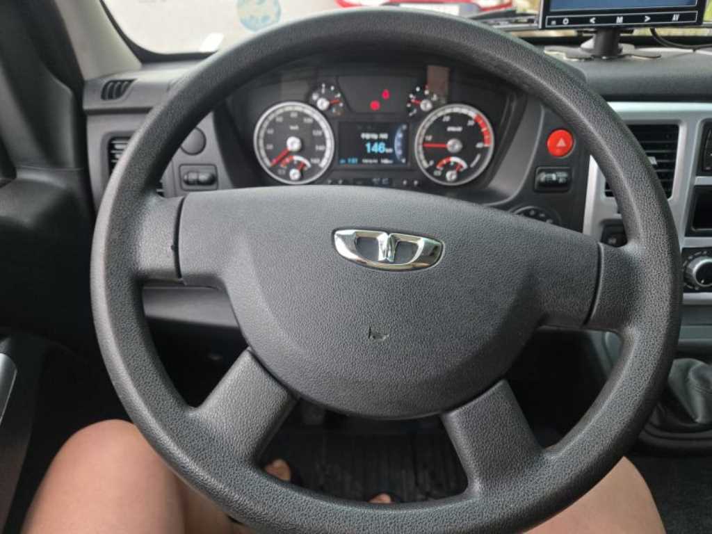 medium and large cargo dump - Vista 11