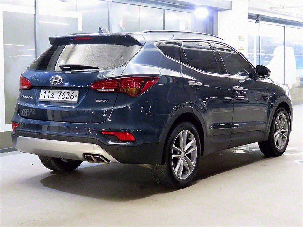 HYUNDAI Santa Fe - Vista 4