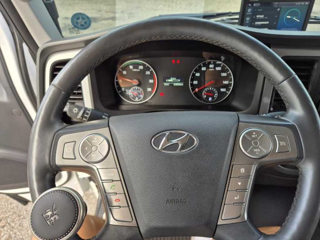 medium and large cargo truck 2021 Blanco - Importación desde Corea - HF Imports Iquique - Foto 15