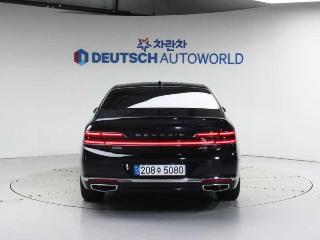 Genesis G90 - Vista 4