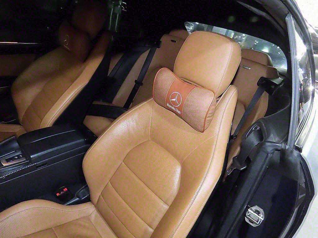 Mercedes Benz E class - Vista 9