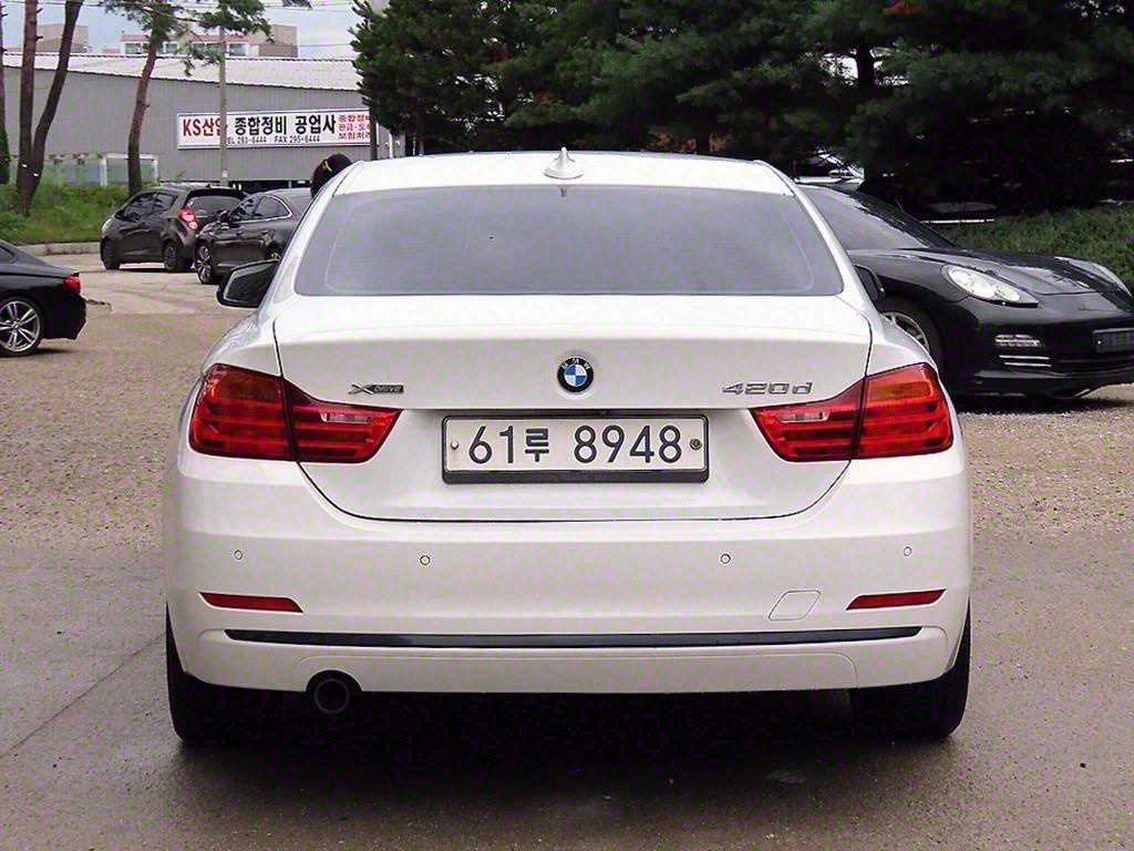 BMW 4 Series - Vista 4