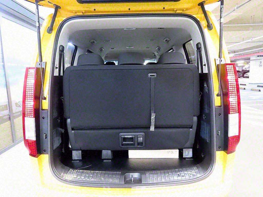 HYUNDAI Staria 2025 Amarillo - Importación desde Corea - HF Imports Iquique - Foto 17