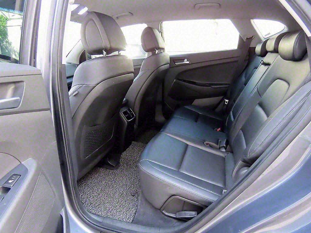 HYUNDAI Tucson - Vista 6