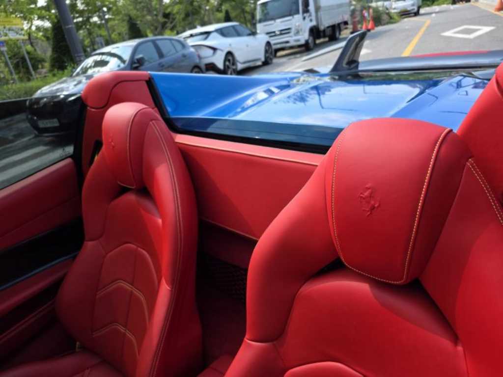 Ferrari 488 - Vista 11