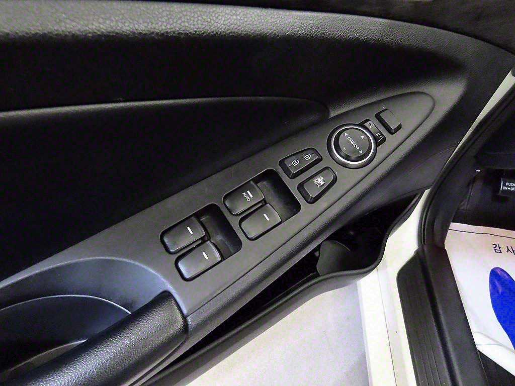 HYUNDAI Sonata 2013 Blanco - Importación desde Corea - HF Imports Iquique - Foto 13