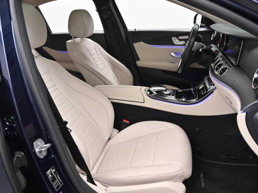 Mercedes Benz E class - Vista 10