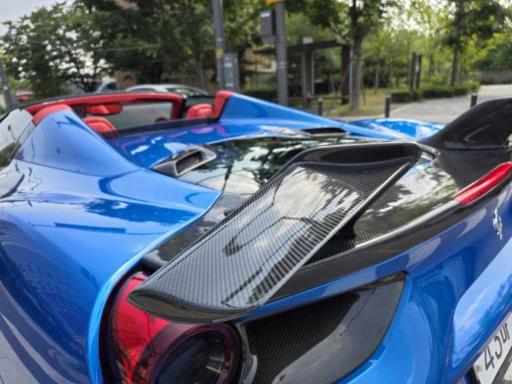 Ferrari 488 - Vista 12