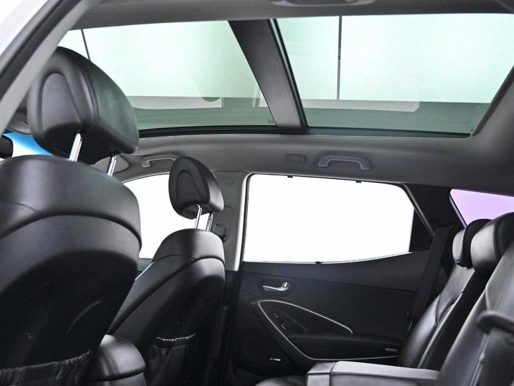 HYUNDAI Santa Fe 2015 Blanco - Importación desde Corea - HF Imports Iquique - Foto 18