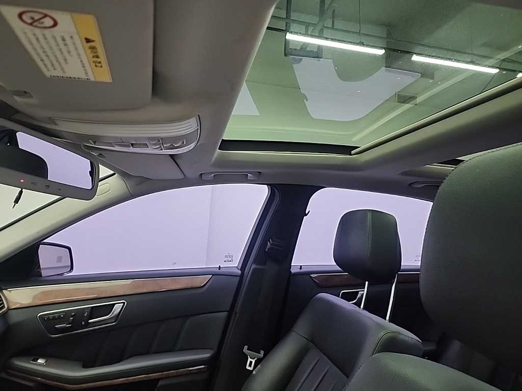 Mercedes Benz E class 2012 Morado - Importación desde Corea - HF Imports Iquique - Foto 13