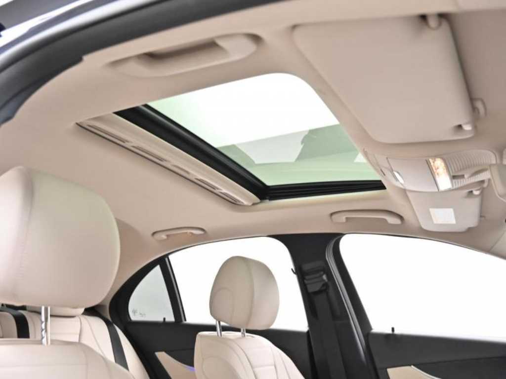 Mercedes Benz E class 2017 Morado - Importación desde Corea - HF Imports Iquique - Foto 19