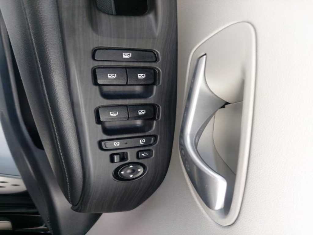 HYUNDAI Tucson - Vista 10