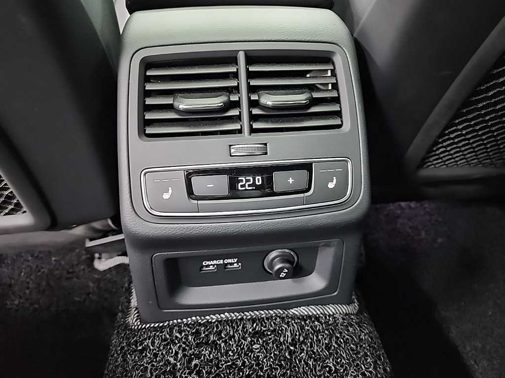 Audi A4 2021 Negro - Importación desde Corea - HF Imports Iquique - Foto 13