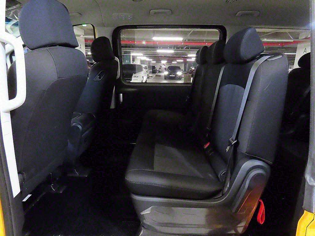 HYUNDAI Staria - Vista 7