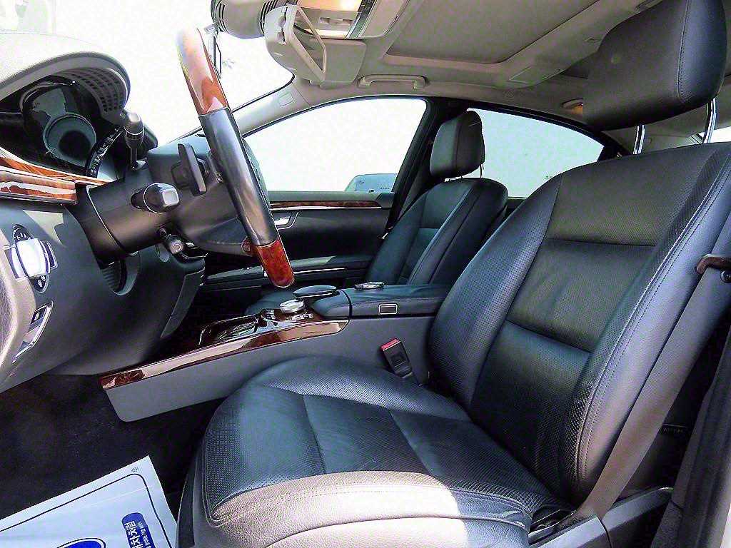 Mercedes Benz S Class - Vista 5