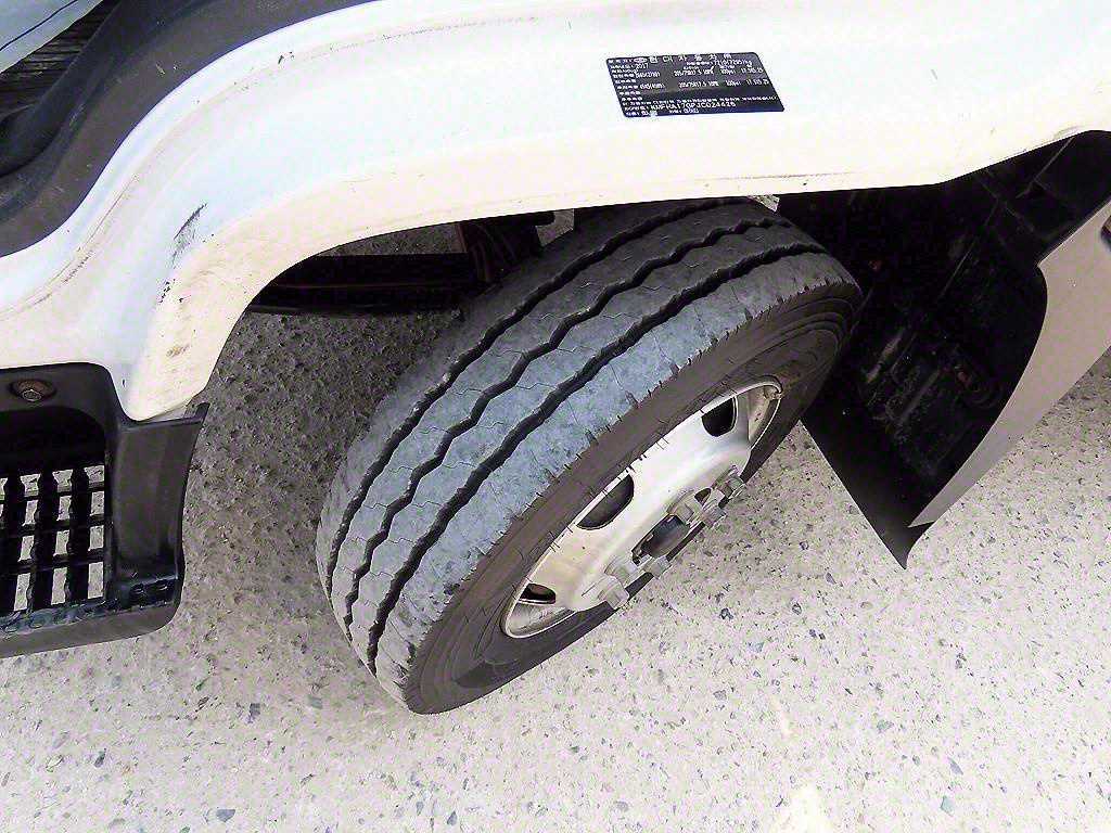 medium and large cargo Cargo 2018 Blanco - Importación desde Corea - HF Imports Iquique - Foto 17