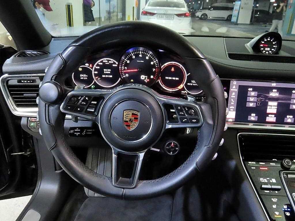 Porsche Panamera - Vista 8