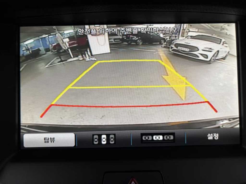 HYUNDAI Equus - Vista 11