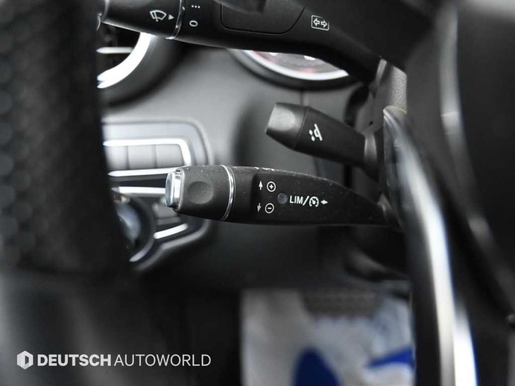 Mercedes Benz C Class 2017 Blanco - Importación desde Corea - HF Imports Iquique - Foto 17