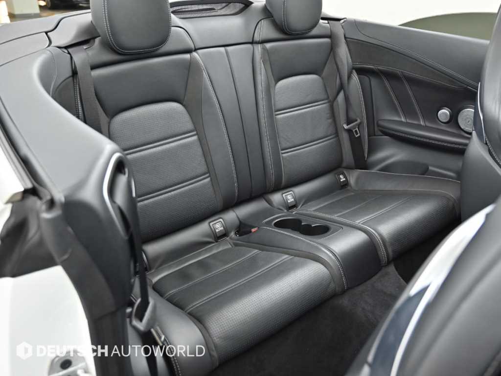 Mercedes Benz C Class - Vista 12