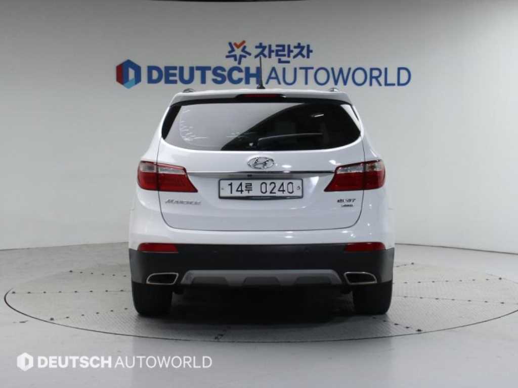 HYUNDAI Maxcruz - Vista 4