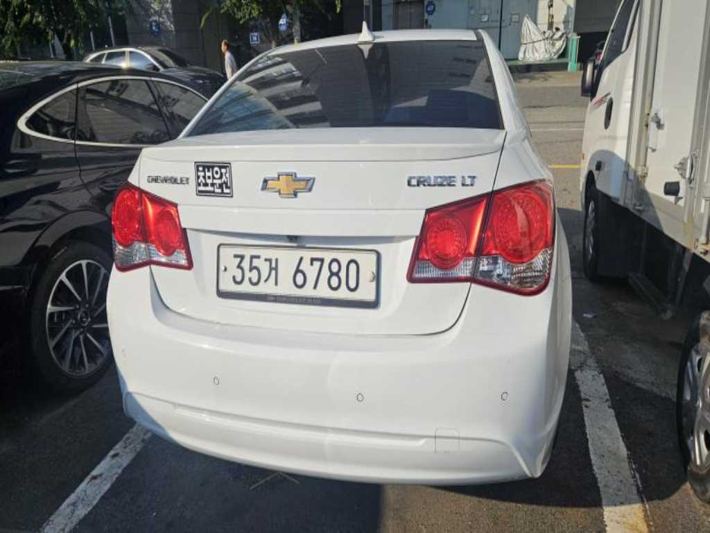 Chevrolet Cruise - Vista 4