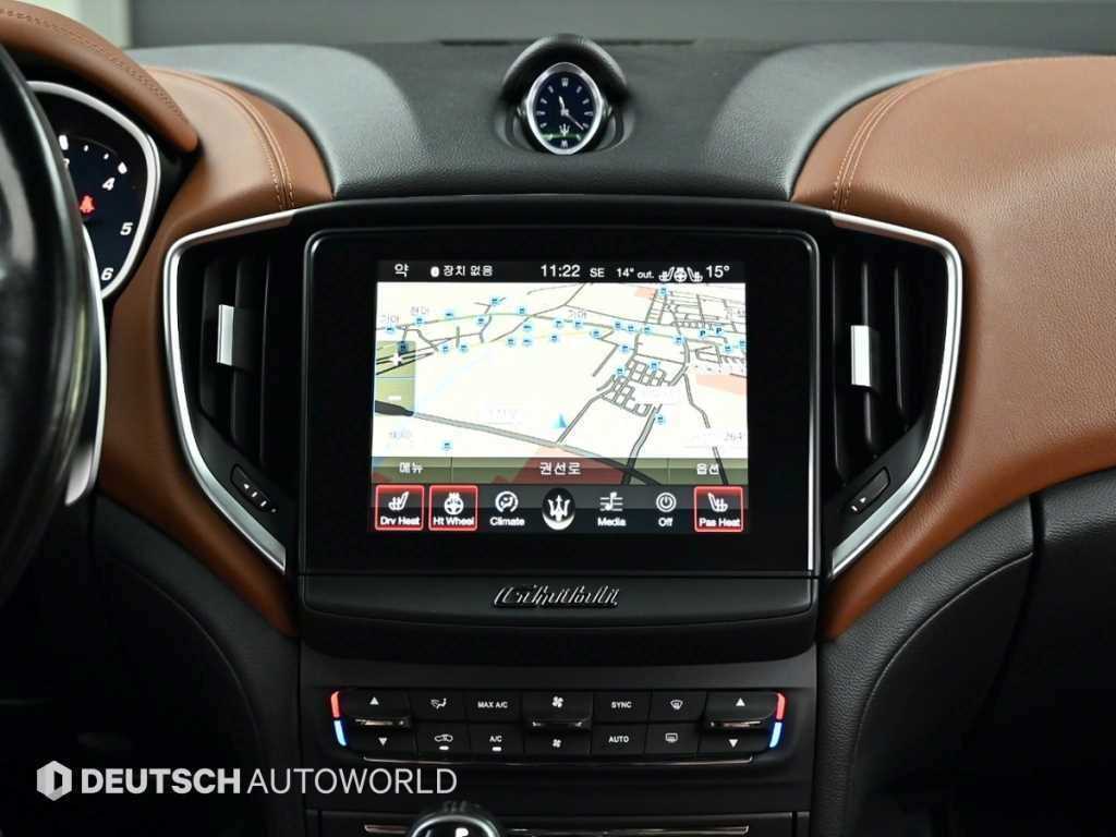 Maserati Ghibli 2018 Blanco - Importación desde Corea - HF Imports Iquique - Foto 14