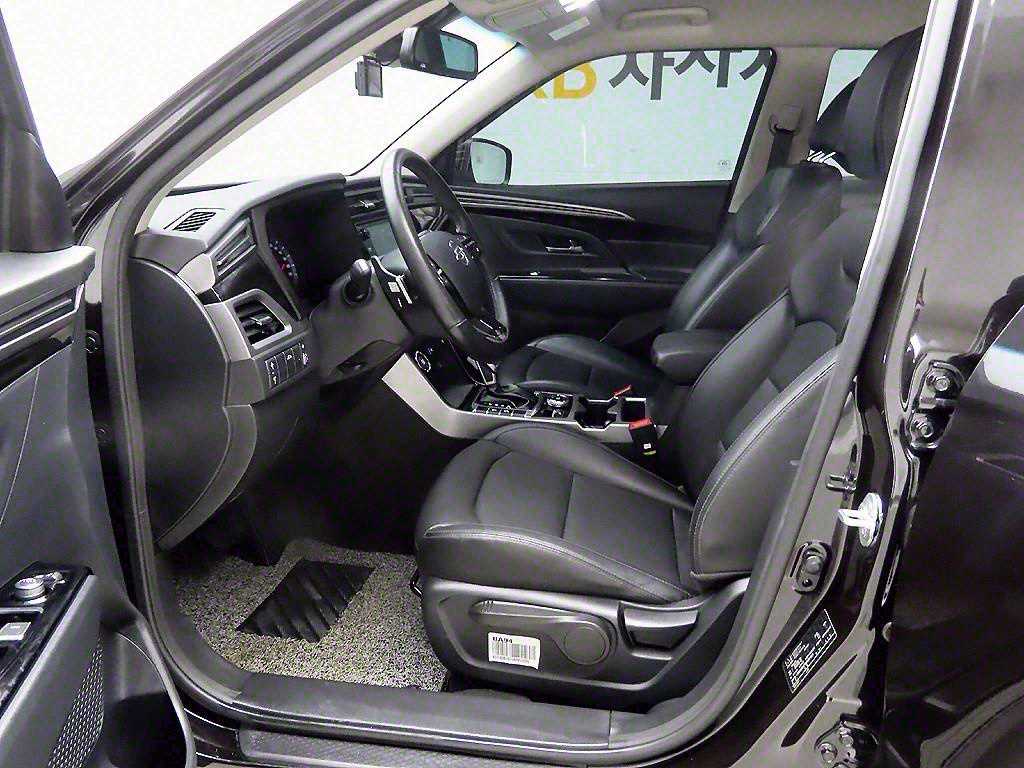 Ssangyong Korando 2021 Negro - Importación desde Corea - HF Imports Iquique - Foto 13