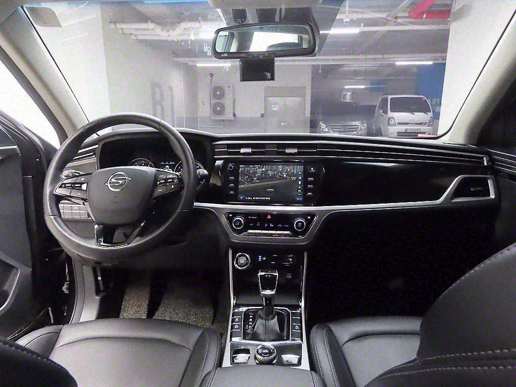 Ssangyong Korando - Vista 8