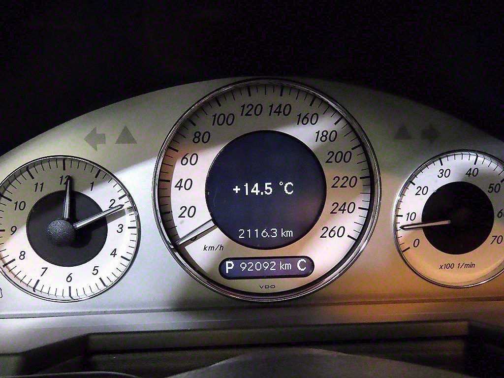 Mercedes Benz E class - Vista 9