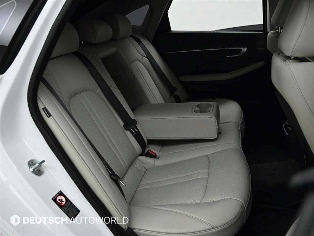 HYUNDAI Sonata - Vista 12