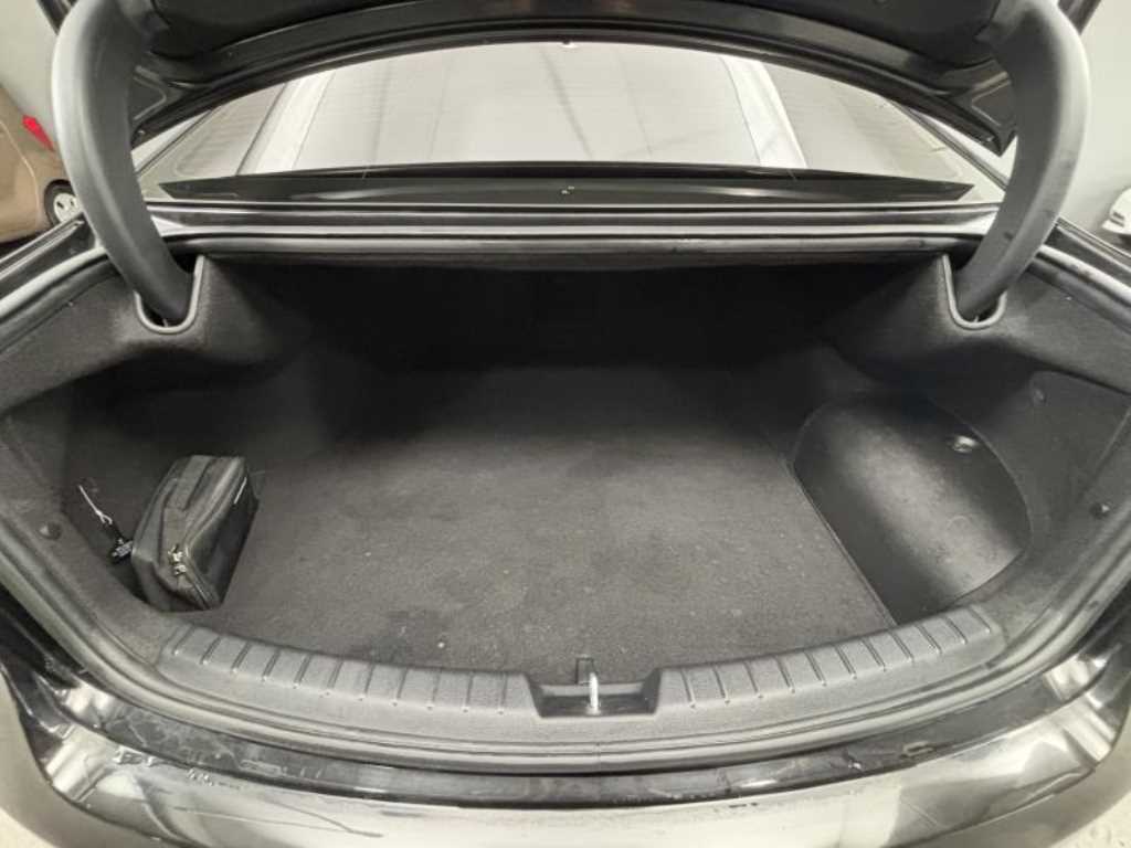 KIA K7 2017 Negro - Importación desde Corea - HF Imports Iquique - Foto 18